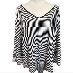 LANE BRYANT striped v-neck bodysuit w/ 3/4 flared sleeves, Size 22/24